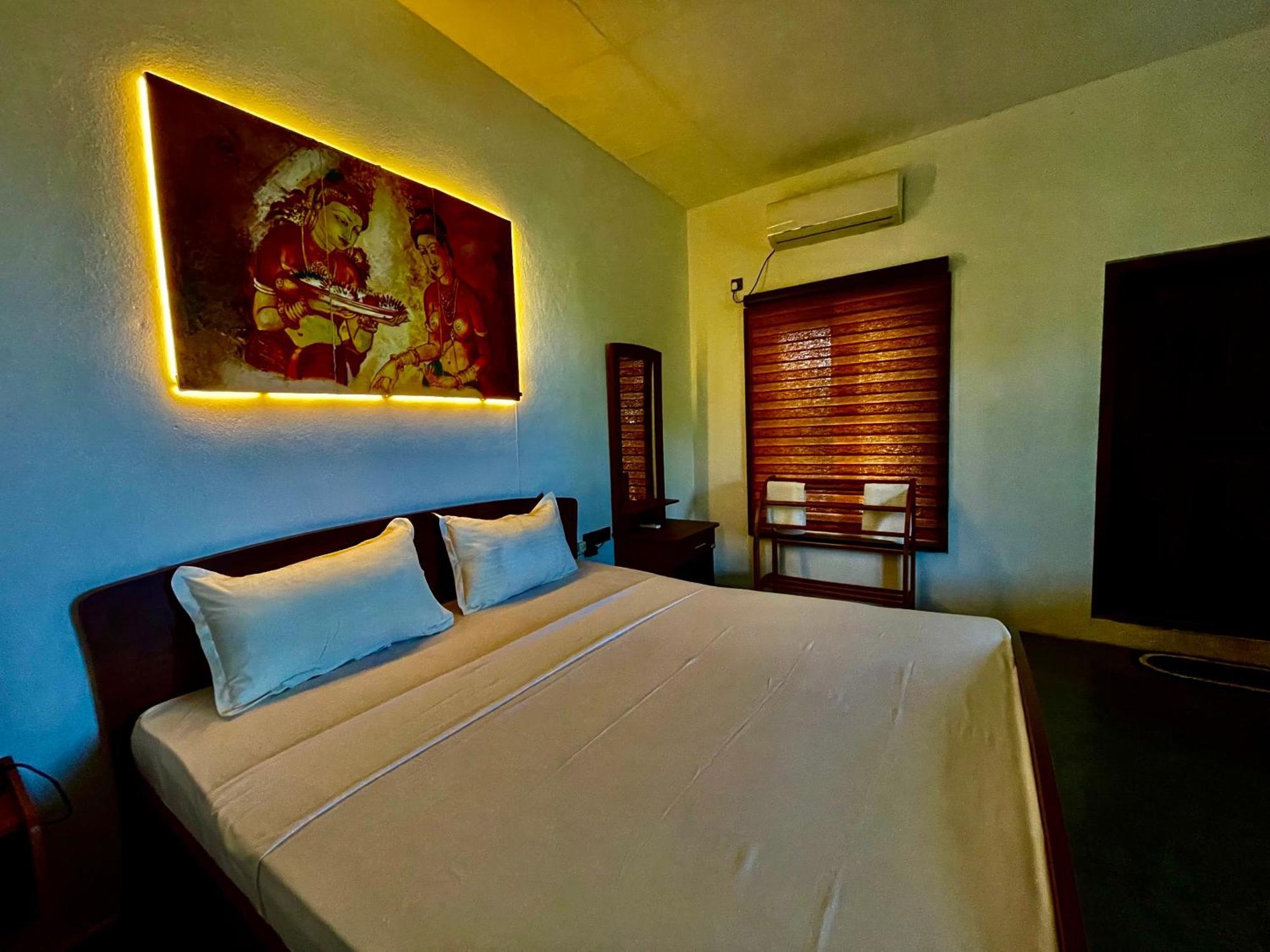 Whisky Point Surf Cabana Arugam Bay Bagian luar foto